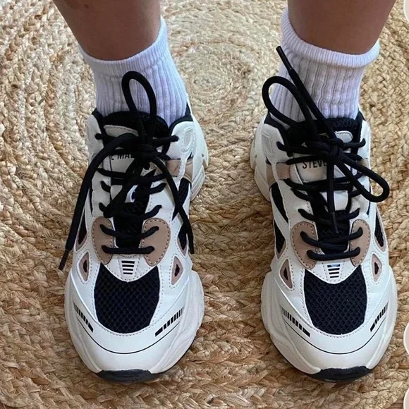 Steve Madden Black and White Sneakers - Picture 13 of 13